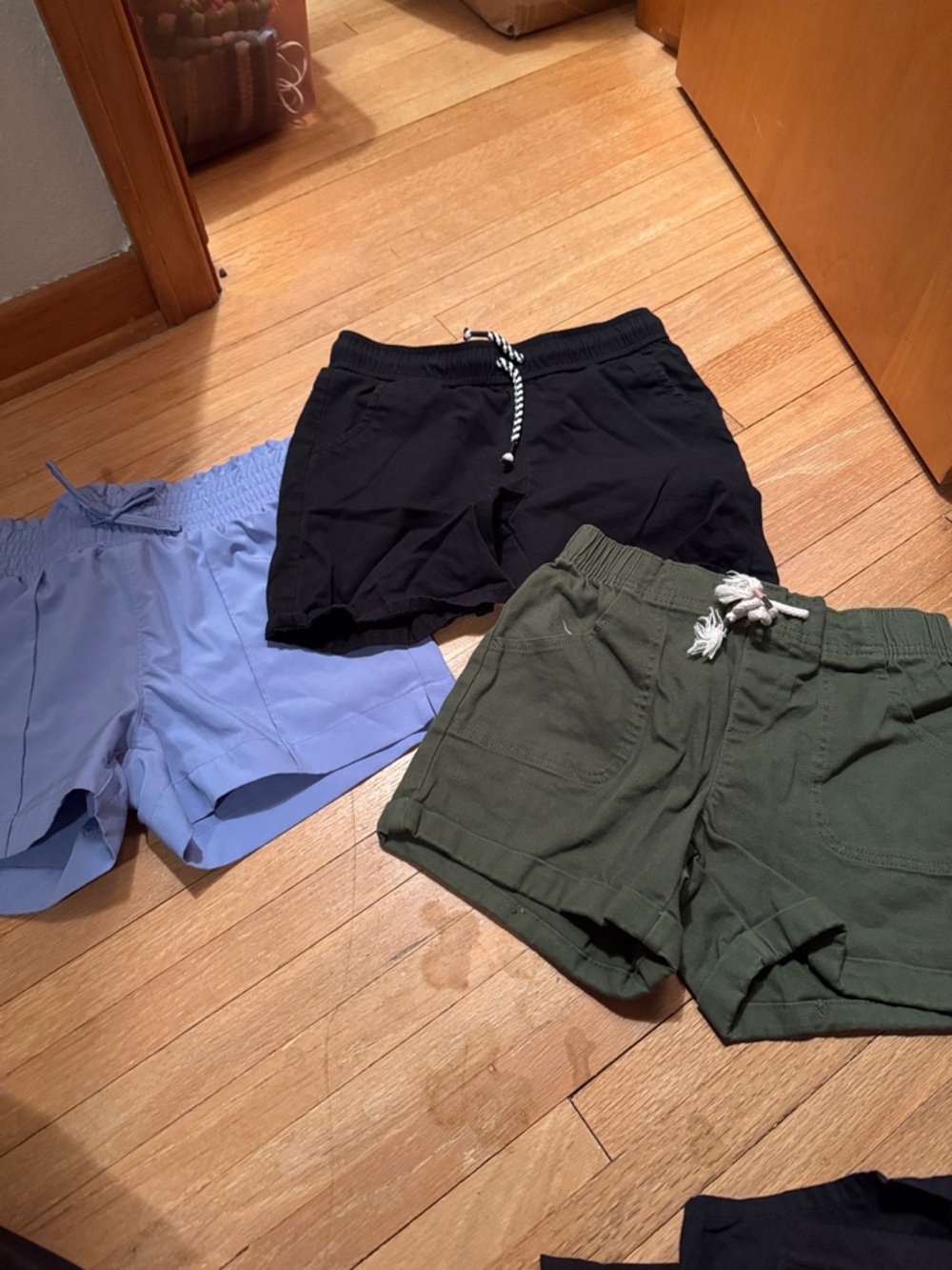 wonder nation Kids Drawstring Shorts in Black, Olive, Light Blue